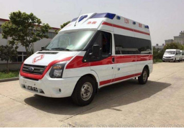 六盘水救护车租赁