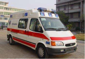 六盘水救护车租赁